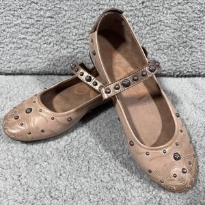 OTBT Flats Women's Size 8Gamine Embellished Studded Brown Leather Mary Jane